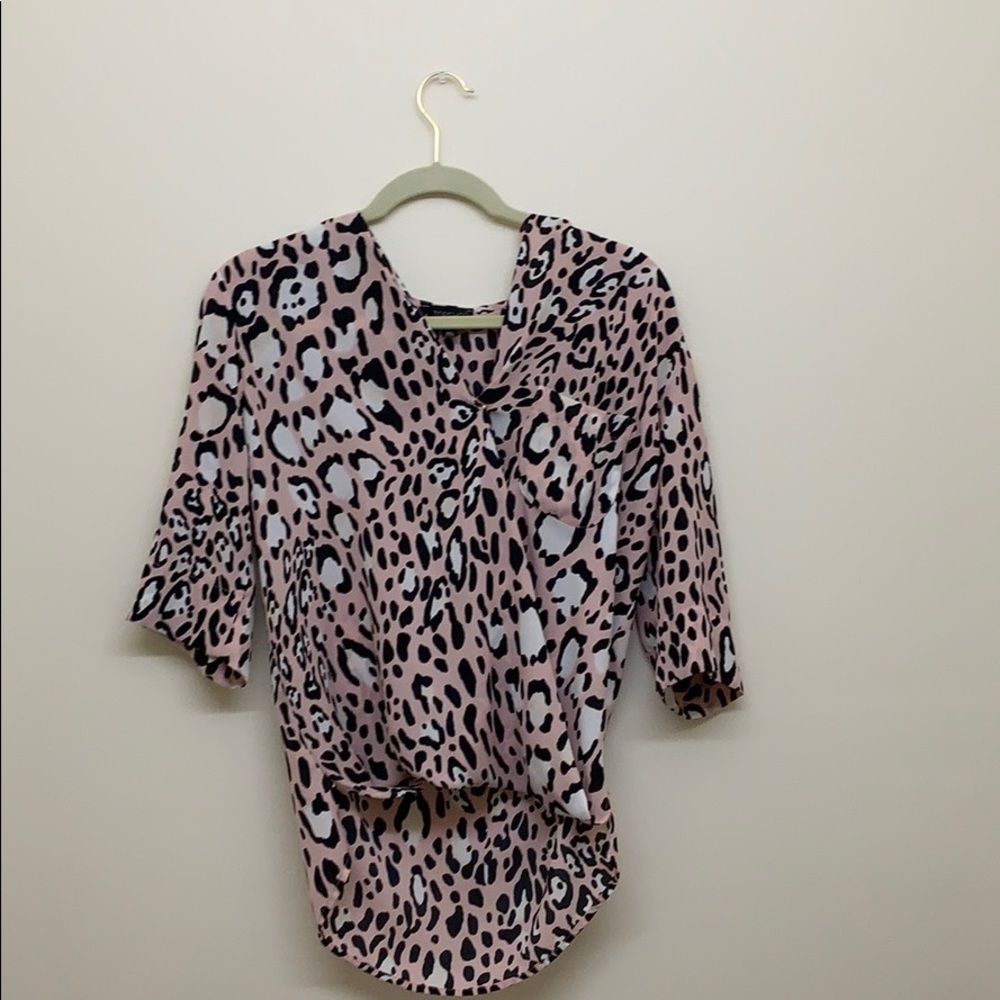 NEW!! Topshop cheetah print blouse!!